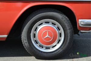 Bild 42/50 von Mercedes-Benz 230/6 (1973)