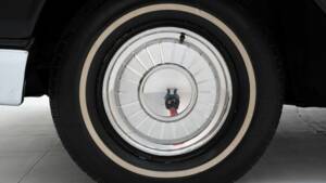 Image 7/15 of Ford Thunderbird (1962)