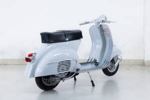 Image 6/21 of Piaggio Vespa 125 (1964)