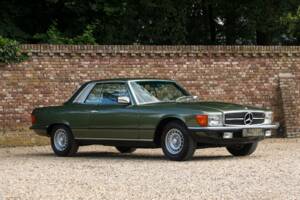 Image 25/50 de Mercedes-Benz 280 SLC (1976)