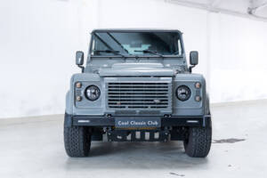 Bild 2/31 von Land Rover Defender 90 TD4 (2008)