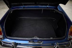 Imagen 75/100 de Ferrari 250 GT 2+2 (1963)