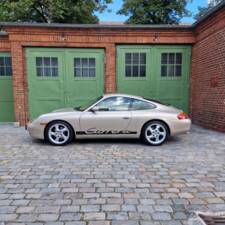Bild 2/155 von Porsche 911 Carrera (1998)