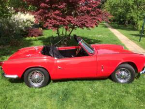 Image 2/68 of Triumph Spitfire Mk II (1965)