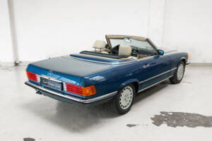 Imagen 5/40 de Mercedes-Benz 300 SL (1987)