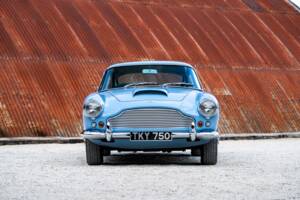 Image 9/56 of Aston Martin DB 4 (1960)