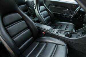 Afbeelding 48/50 van Porsche 928 GTS (1994)