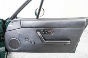 Image 32/50 of Mazda MX-5 1.6 (1997)