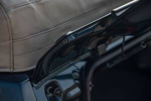 Bild 37/40 von Volkswagen Golf Mk I Convertible 1.8 (1991)