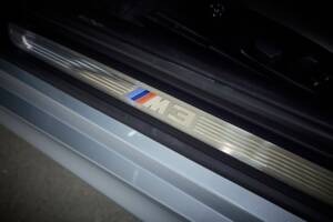 Image 55/100 of BMW M3 (2006)