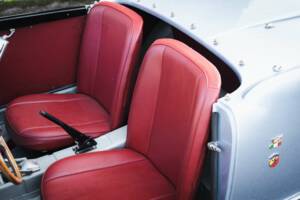 Bild 21/28 von Abarth 2200 Allemano Spyder (1958)