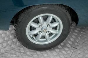 Imagen 32/50 de MG MGB GT (1972)