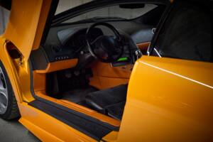 Image 99/99 of Lamborghini Murciélago (2003)