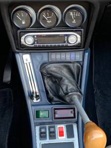 Image 8/55 of Alfa Romeo 2.0 Spider (1984)