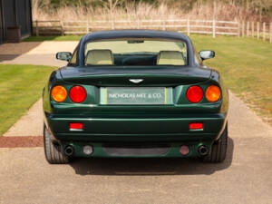 Imagen 13/80 de Aston Martin V8 Coupé (1996)