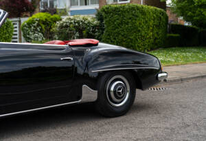 Image 11/28 of Mercedes-Benz 190 SL (1959)