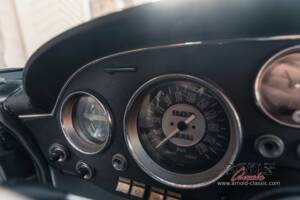 Image 33/45 of FIAT 2300 S Coupe (1963)