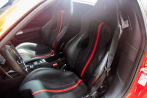 Image 16/19 of Ferrari F8 Spider (2020)