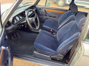 Image 5/22 de BMW 2002 (1975)