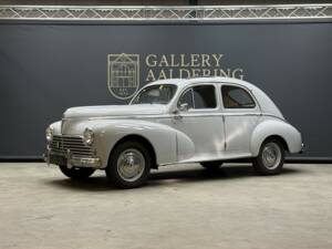 Bild 31/50 von Peugeot 203 C (1960)