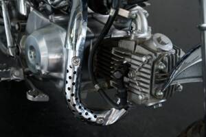 Immagine 7/30 di Honda Z 50 Monkey (1986)