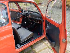 Bild 32/70 von FIAT 500 L (1970)