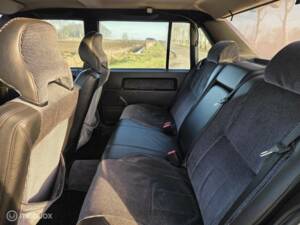 Bild 24/31 von Volvo 940 2.3i (1993)