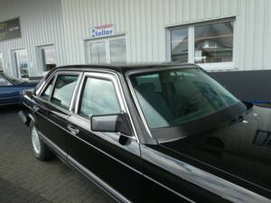 Image 18/22 of Mercedes-Benz 500 SEL Guard (1991)
