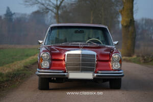 Image 6/21 of Mercedes-Benz 300 SEL 6.3 (1969)
