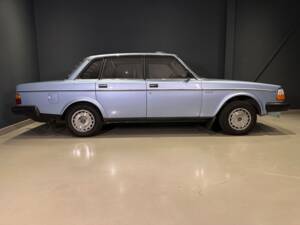 Imagen 7/63 de Volvo 244 (1981)