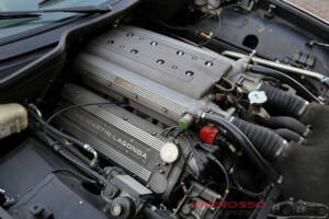Imagen 41/44 de Aston Martin Virage Volante (1993)