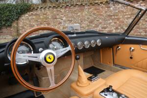 Bild 19/50 von Ferrari 250 GT Cabriolet Pininfarina (1959)