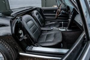 Image 38/50 of Chevrolet Corvette Sting Ray Convertible (1965)