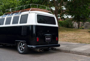 Image 14/29 of Volkswagen T1 Samba (1965)