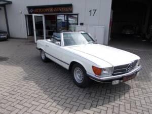 Image 1/14 of Mercedes-Benz 450 SL (1975)