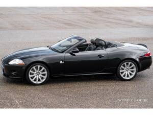 Immagine 6/34 di Jaguar XK 4.2 (2006)