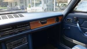Immagine 7/18 di Mercedes-Benz 280 C (1973)