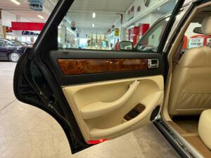 Bild 13/21 von Jaguar XJ 6 4.0 (1996)