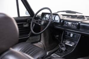 Imagen 7/28 de Peugeot 504 V6 Convertible (1975)