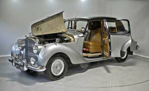 Bild 18/50 von Bentley R-Type Park Ward (1953)