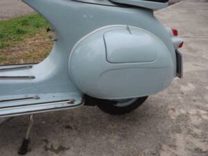 Image 48/50 de Piaggio Vespa 125 (1961)