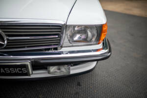 Imagen 12/35 de Mercedes-Benz 300 SL (1989)