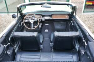 Immagine 37/50 di Ford Mustang 289 (1966)