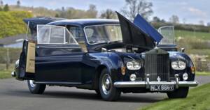 Image 22/50 of Rolls-Royce Phantom V James Young (1964)