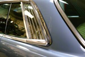 Image 17/41 de Mercedes-Benz 450 SLC 5,0 (1979)