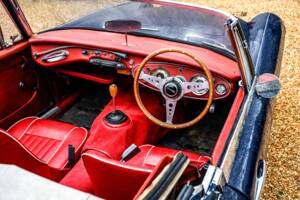 Imagen 17/26 de Austin-Healey 3000 Mk II (BN7) (1962)