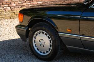 Bild 16/50 von Mercedes-Benz 560 SEC (1987)