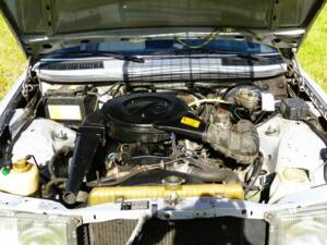 Mercedes-Benz 200 T (S 123) grau 1984