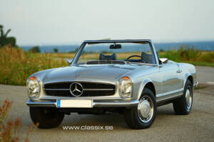 Image 16/18 de Mercedes-Benz 280 SL (1969)