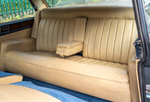 Image 19/27 of Bentley S 3 Continental (1963)